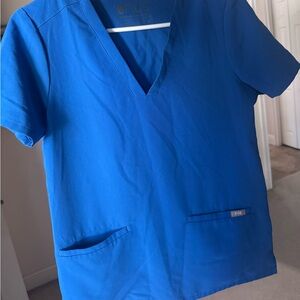 Figs Casma Three-pocket Scrub Top XS Royal Blue